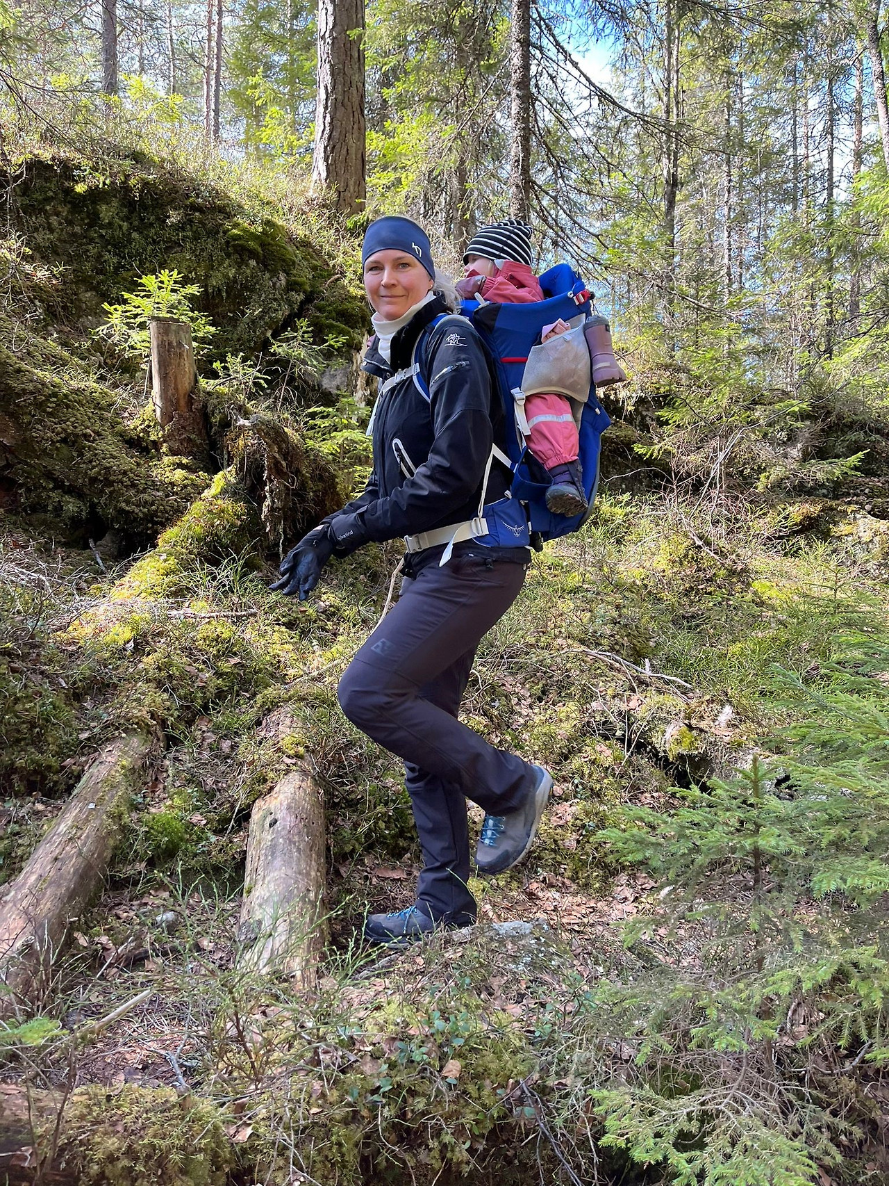 Hanne and Iben in the forest.jpg