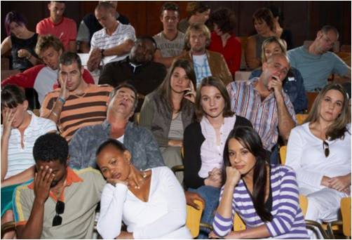 청중, 조는 학생.jpg