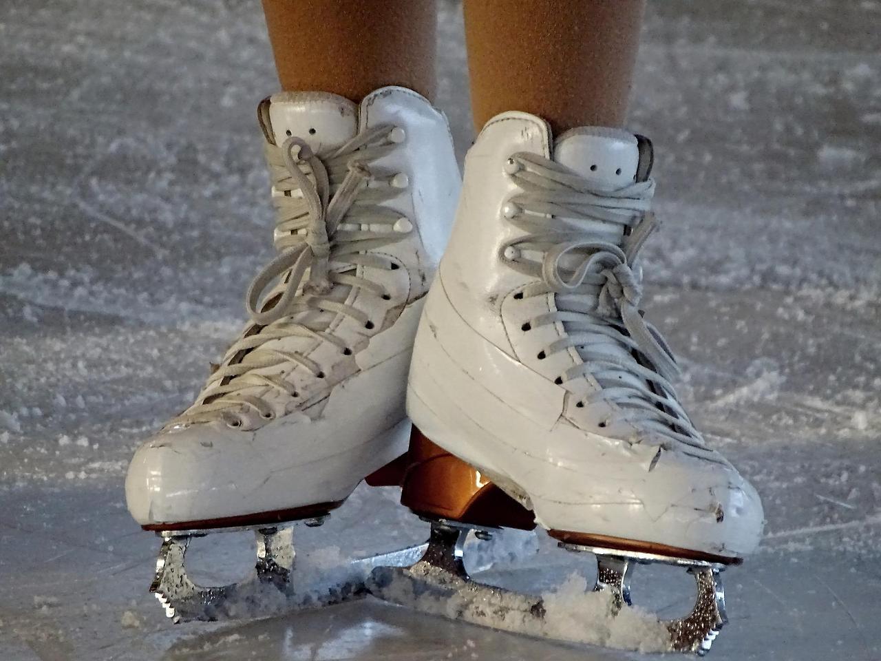skates-2176562_1920.jpg