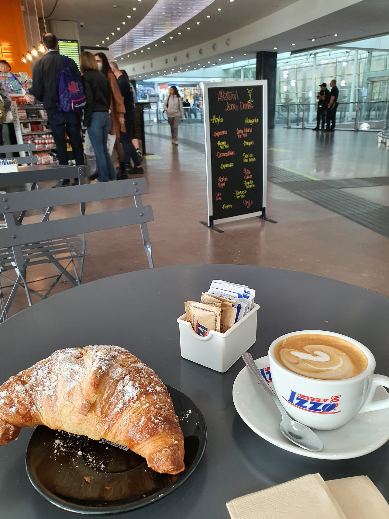 떼르미니역 카페.jpg