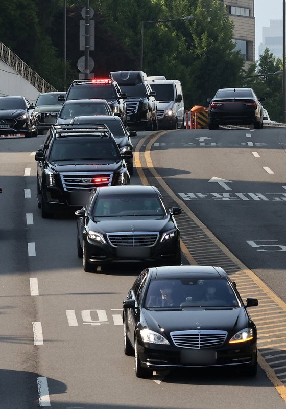 19. 대통령 차량통제, 연합뉴스.jpg