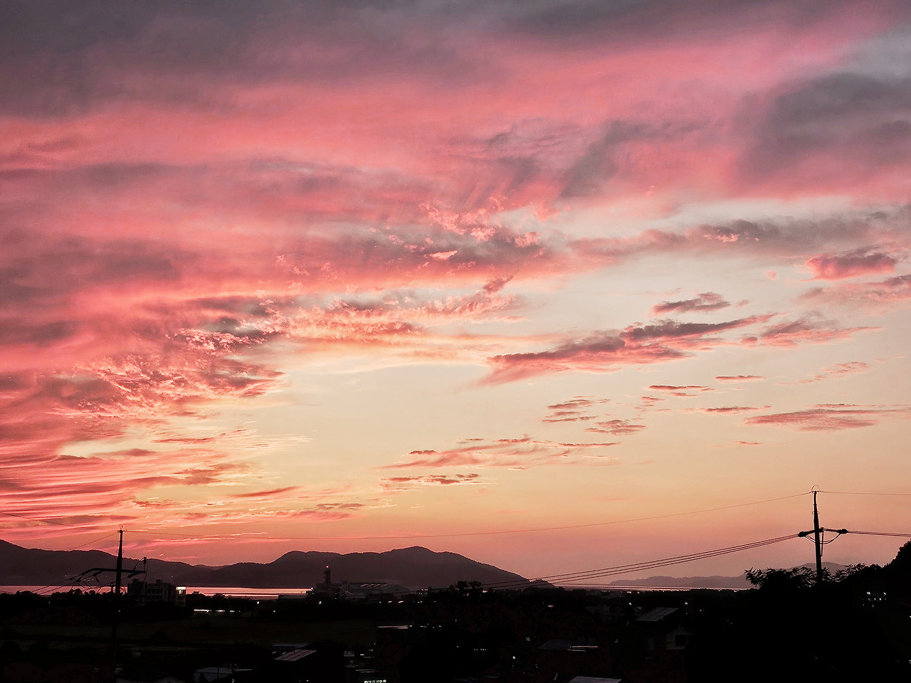 우리집의 저녁노을.jpg