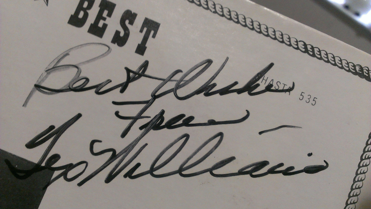 Signiture_of_country_stat,_Tex_Williams-_2013-04-07_11-37.jpg