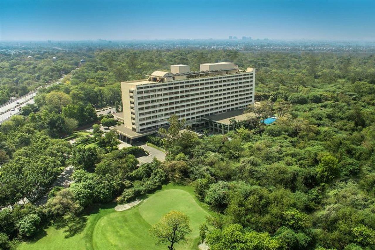 The-Oberoi-New-Delhi-Hotel-Exterior.jpg
