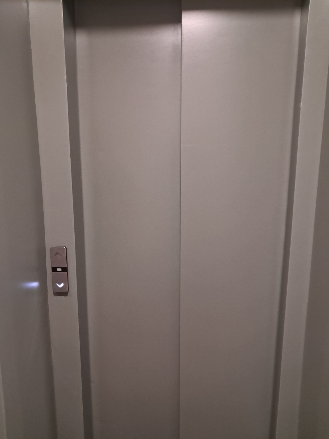 엘리베이터문.jpg