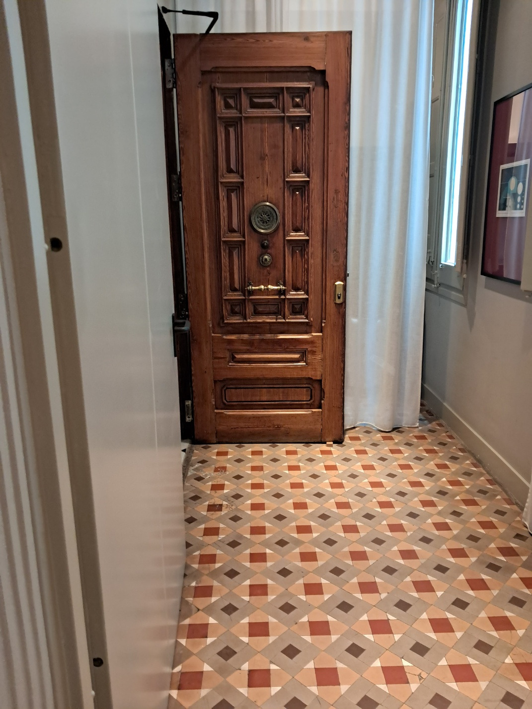 우마 스위트 파우 클라리스 문.jpg