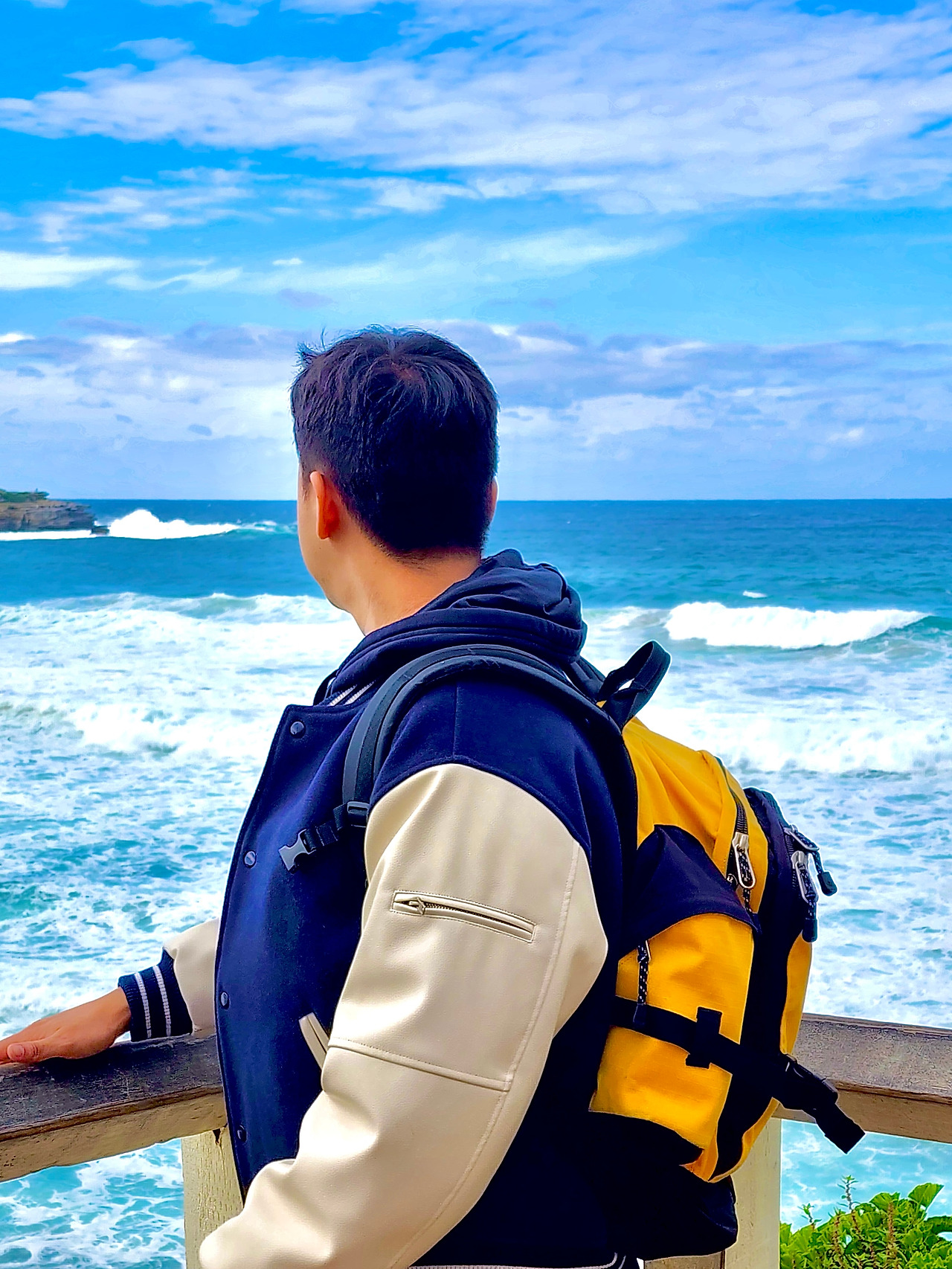 기영 에세이_파도소리 (1).jpg