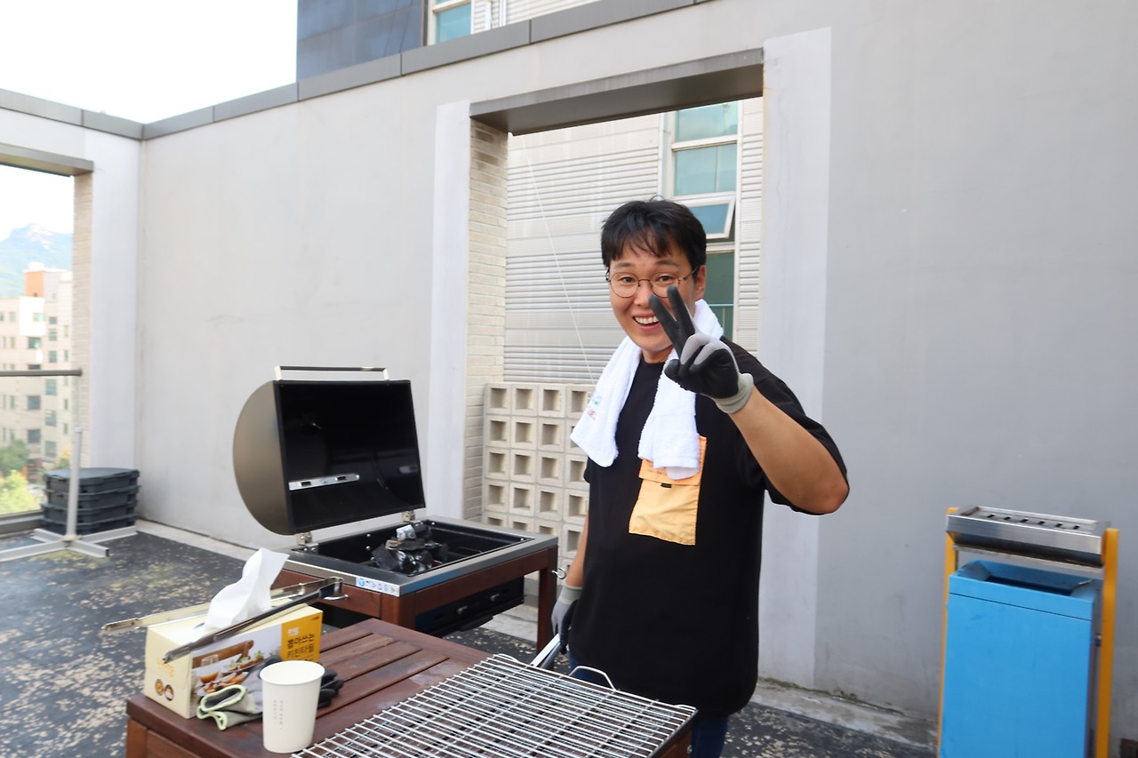 펜션 사장님 호구박.jpg