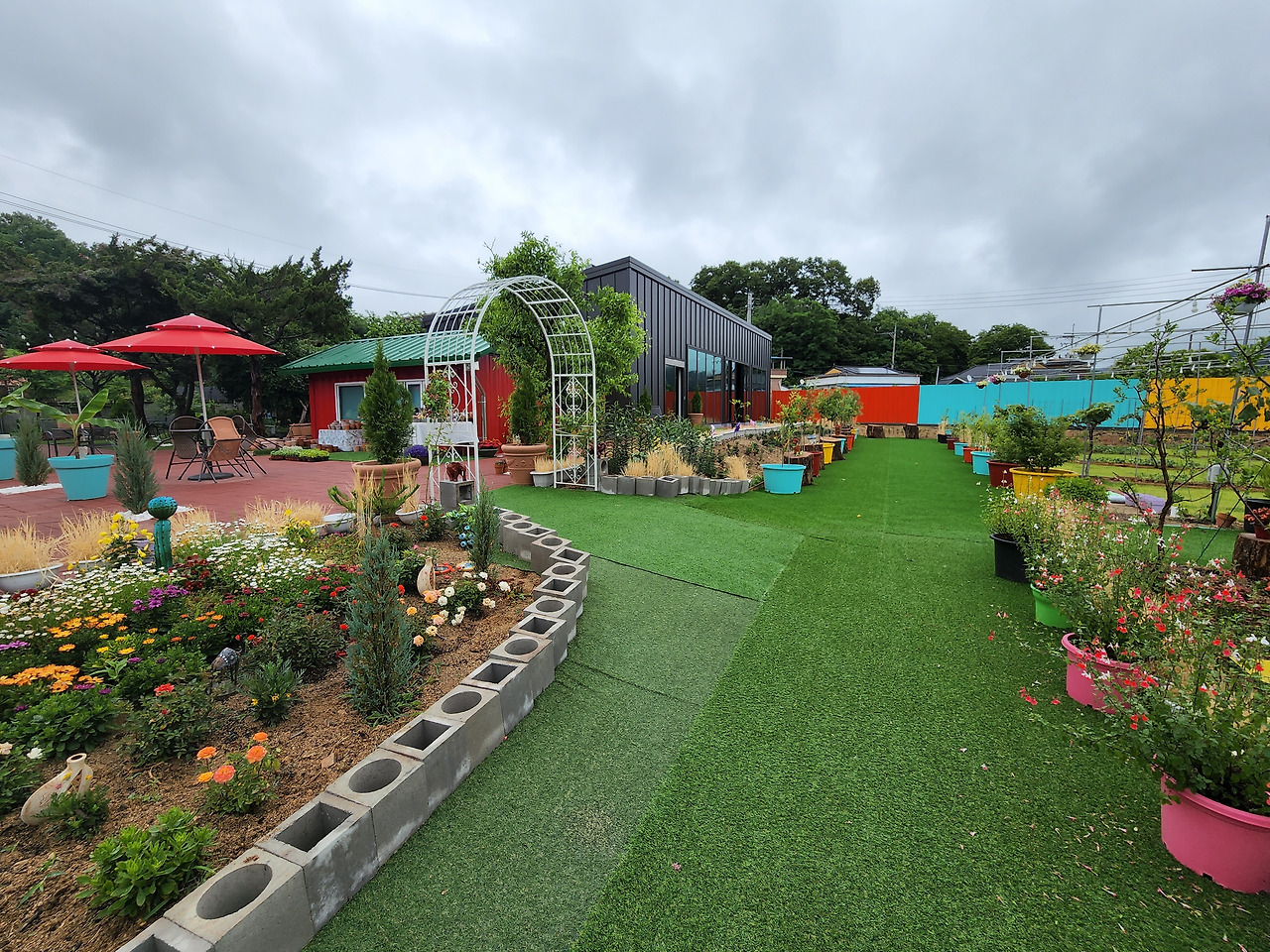 횡성 9주차_수요일_넝쿨링 카페 입구_20220615_113806.jpg