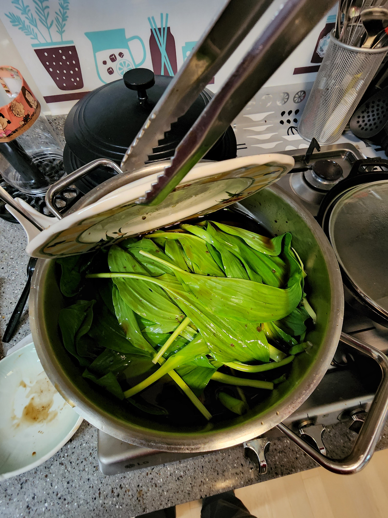 횡성1주차 목요일_명이나물 간장 담그기_20220422_070546.jpg