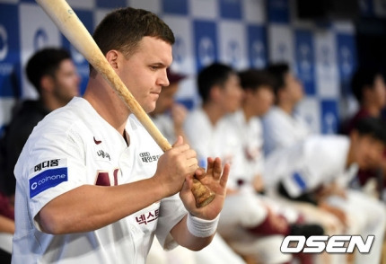 외국인 타자 영입_0004546622_002_20220125212703730.jpg