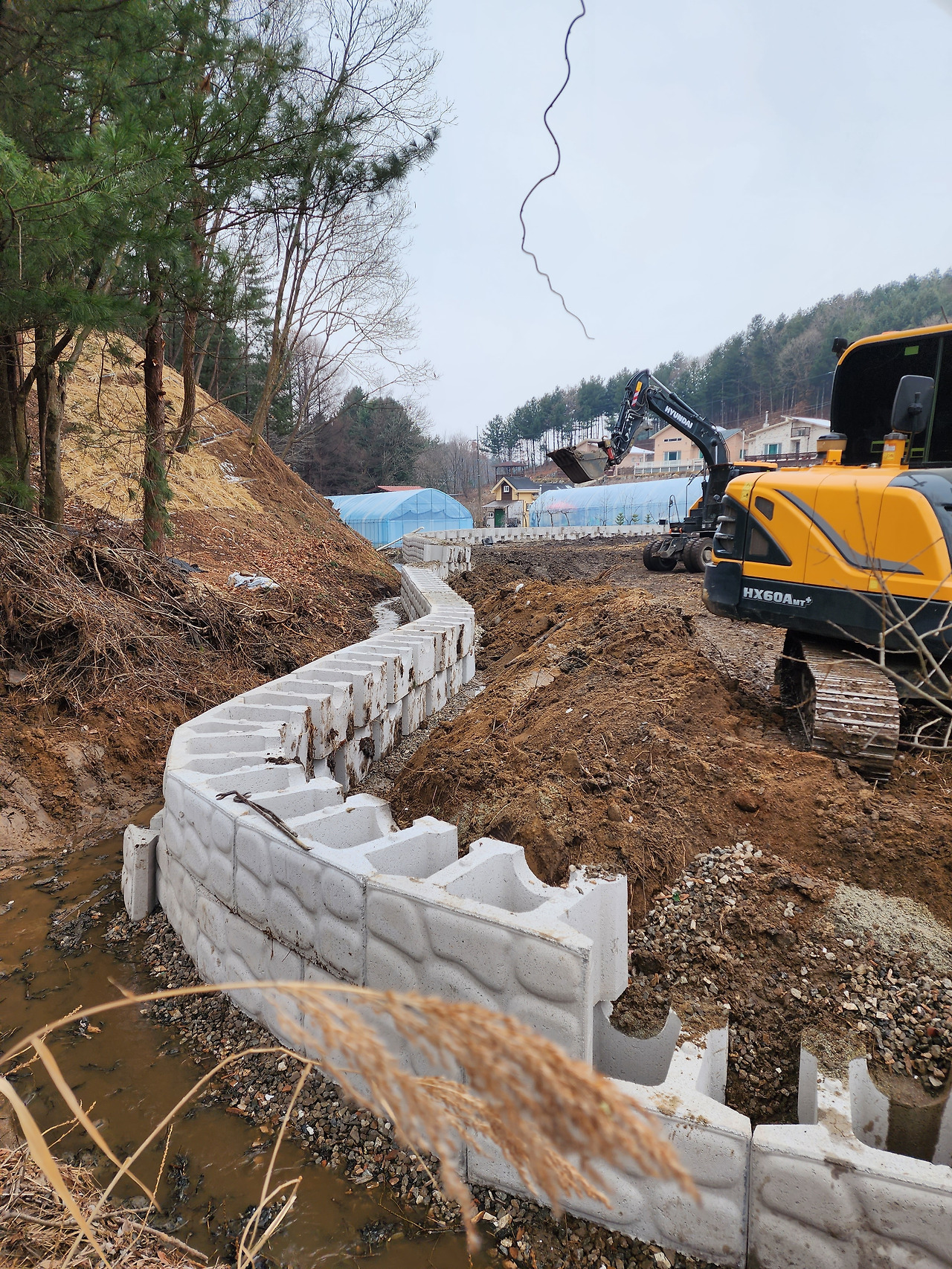 노지밭에 블럭쌓은 모습_20231206_111426.jpg