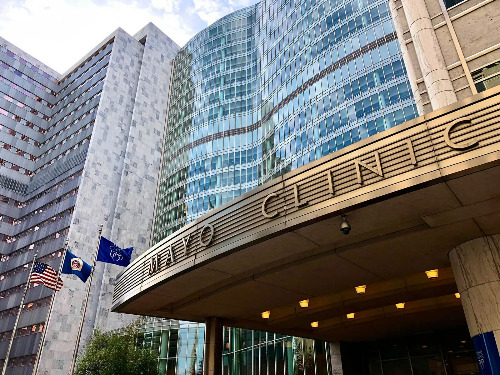 Mayo_Clinic_Downtown_Buildings.jpg