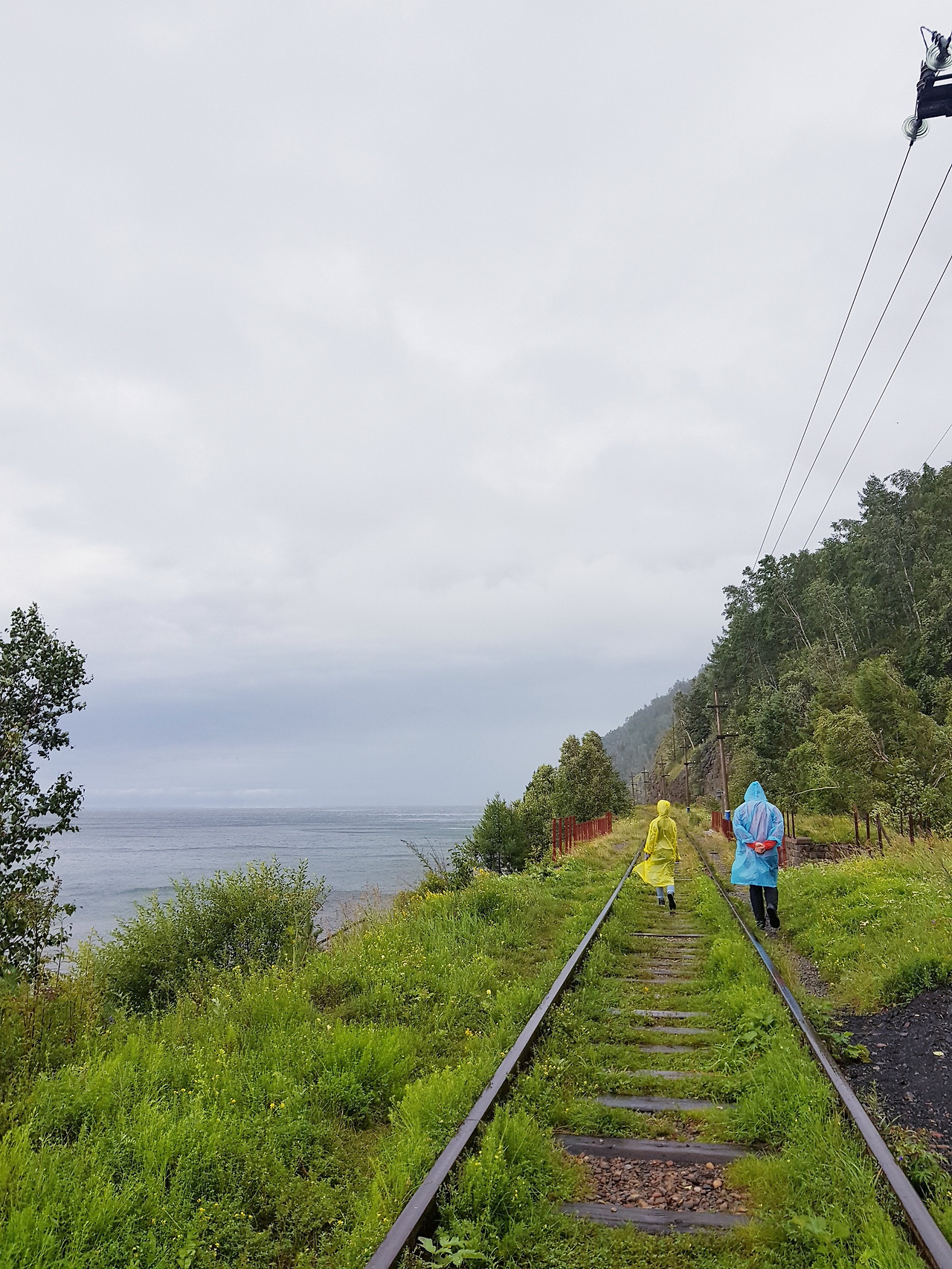 우중 트레킹.jpg