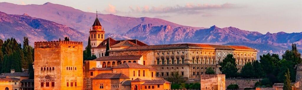 Tips-for-Visiting-the-Alhambra-Opt-In.jpg