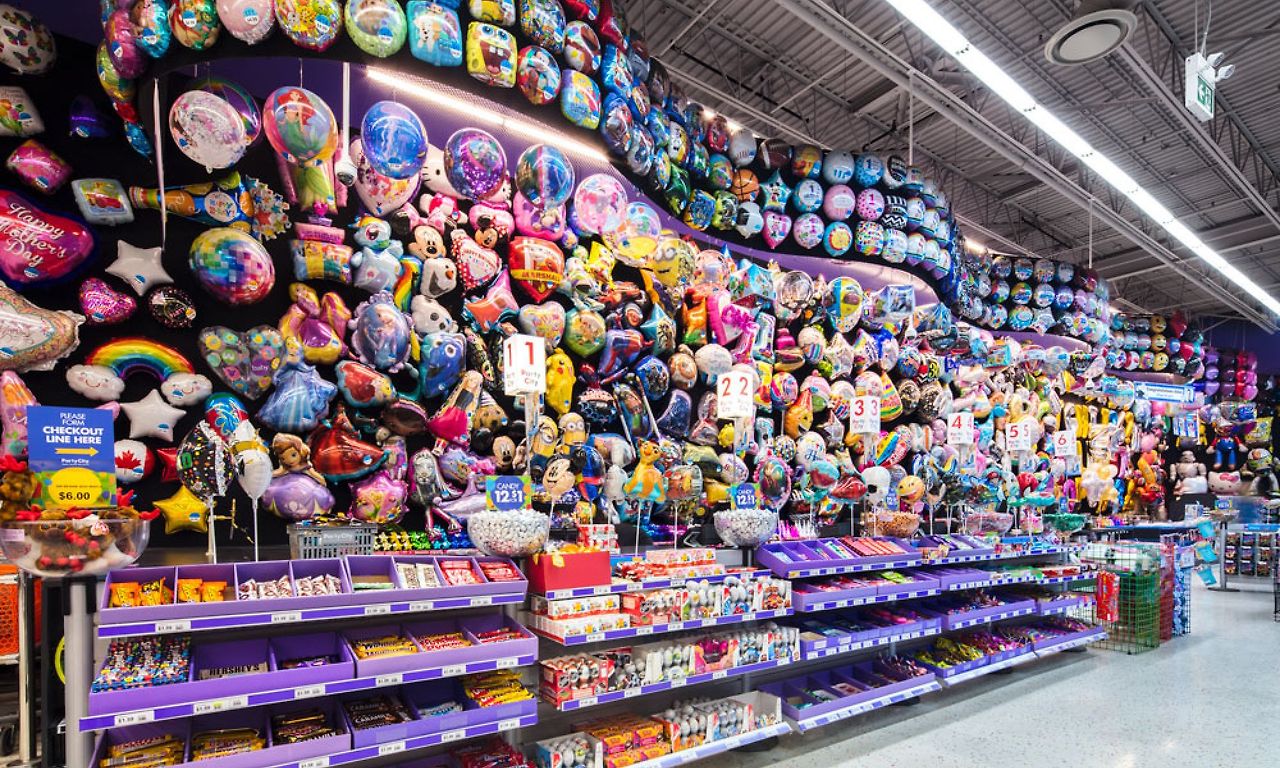 party-city-6-39b96461392bda1a57c01ed0c140d973.jpg