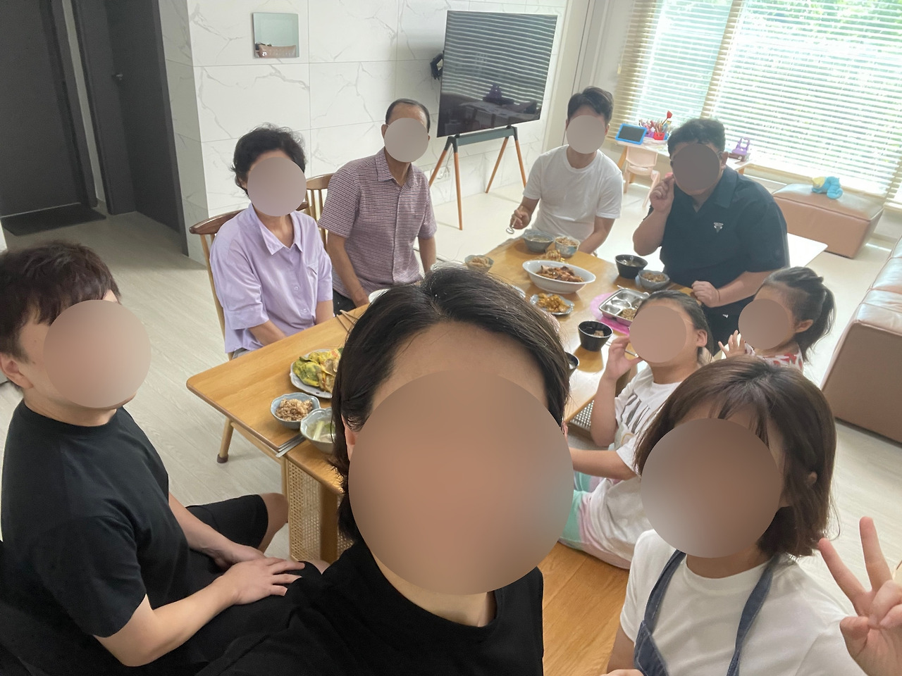 2024년 추석 가족 사진.jpg
