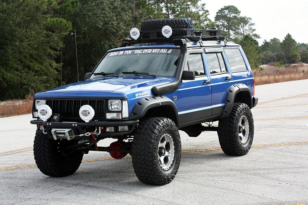 front-1994-jeep-cherokee-xj-4x-5564fdd75f5d1.jpg