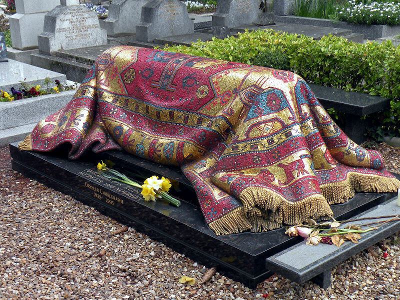mosaic-grave.jpg