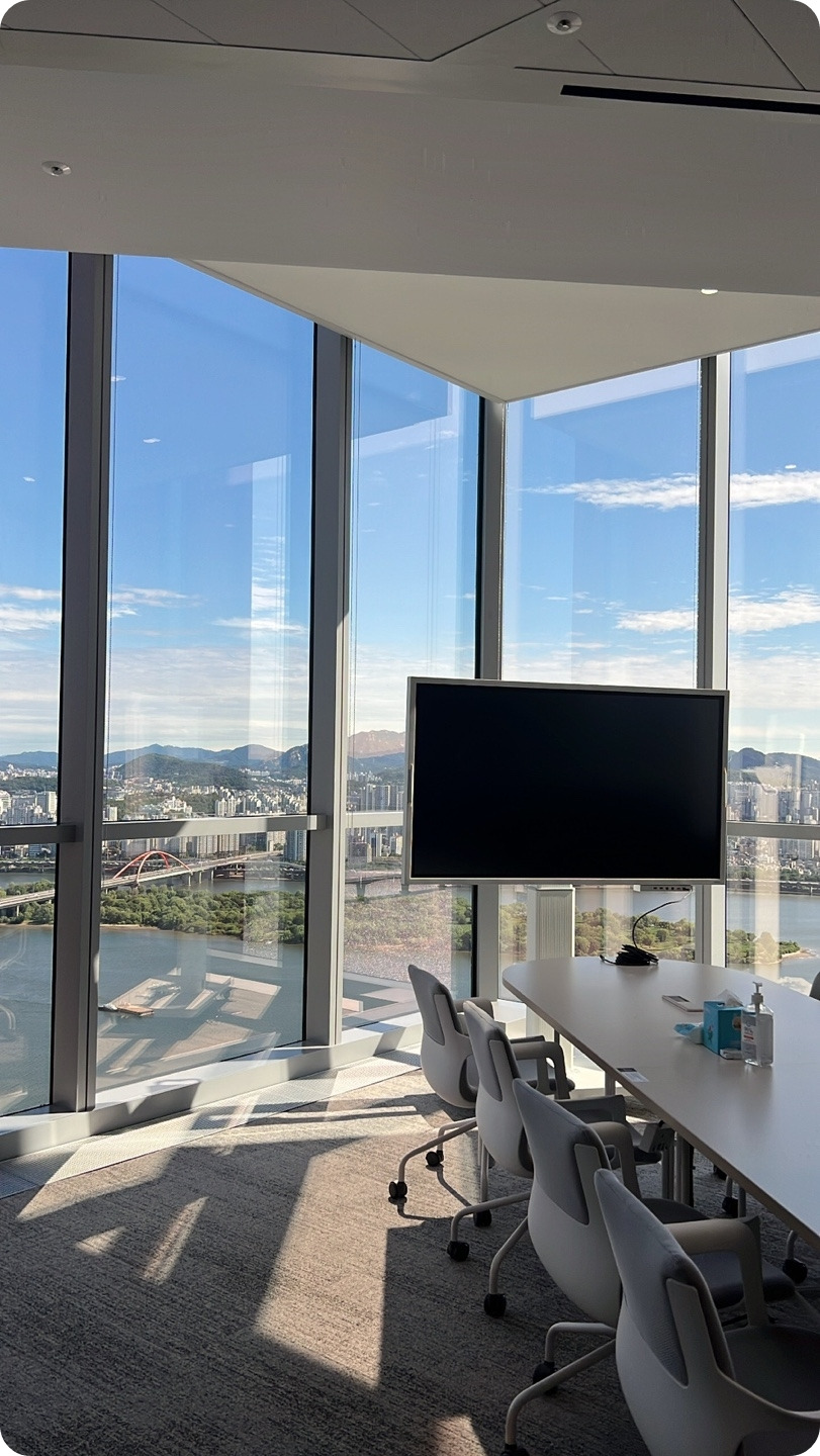 KakaoTalk_20230417_151242108_01 - grace.yoo유시은.jpg