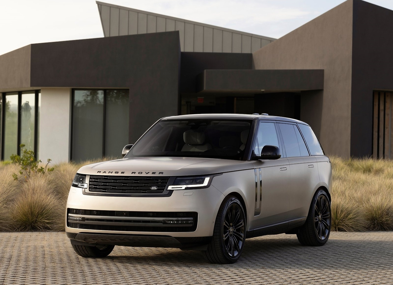 Land_Rover-Range_Rover-2022-1600-03.jpg