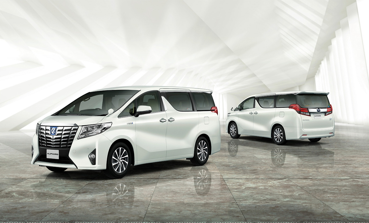 Toyota-Alphard.jpg