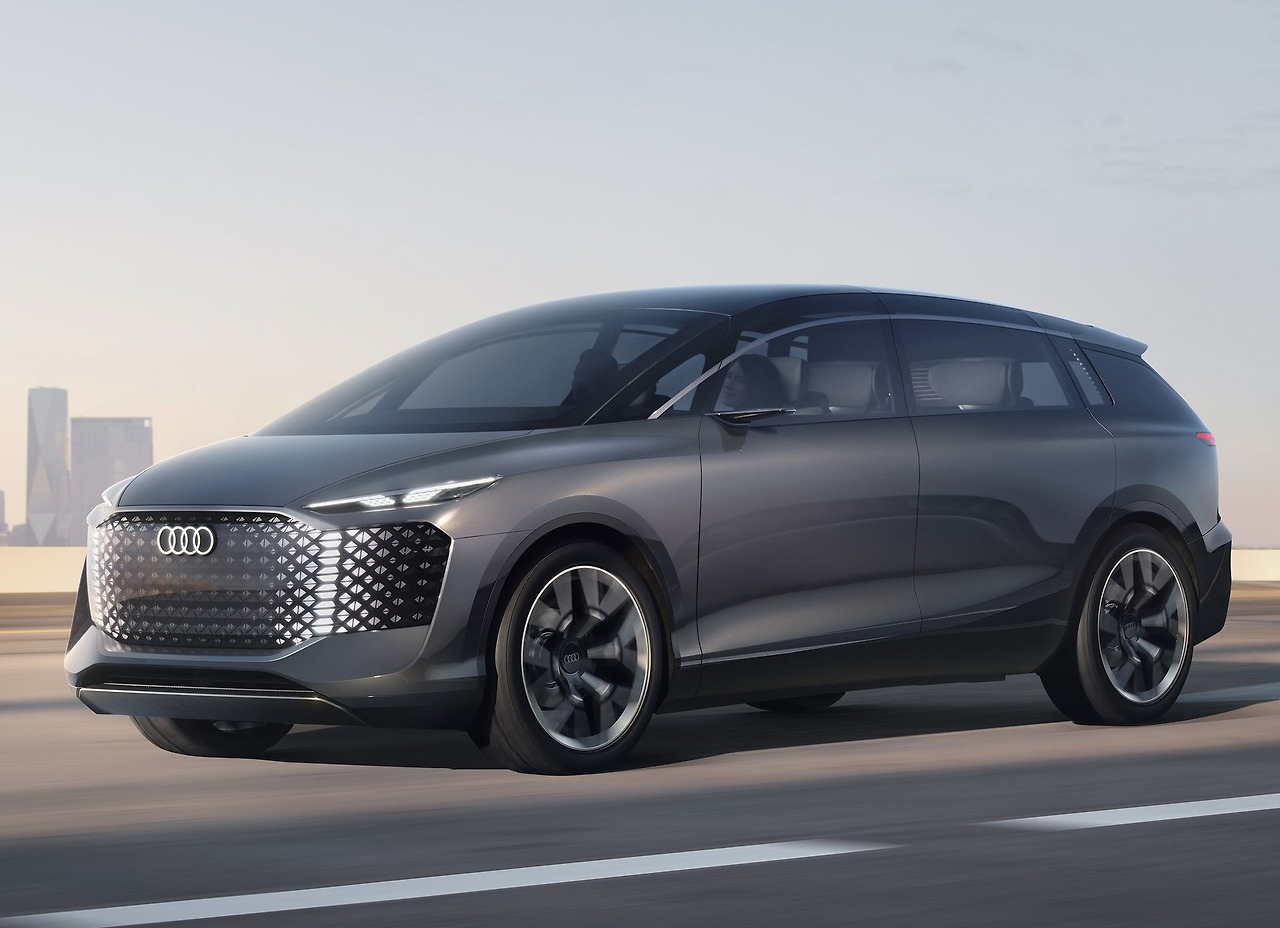 Audi-Urbansphere_Concept-2022-1600-03.jpg