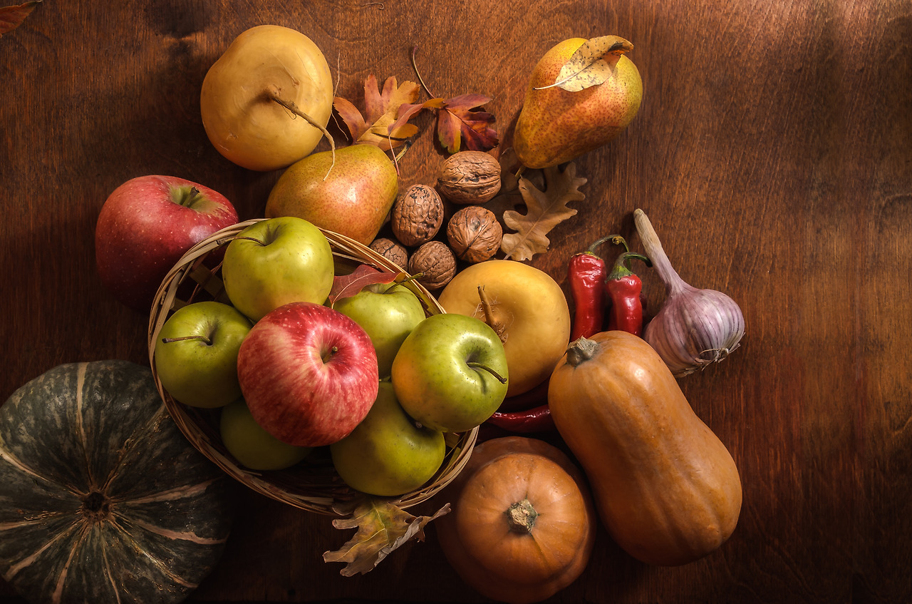 fruits-and-vegetables-on-a-dark-wooden-background-2022-02-14-17-13-34-utc.jpg