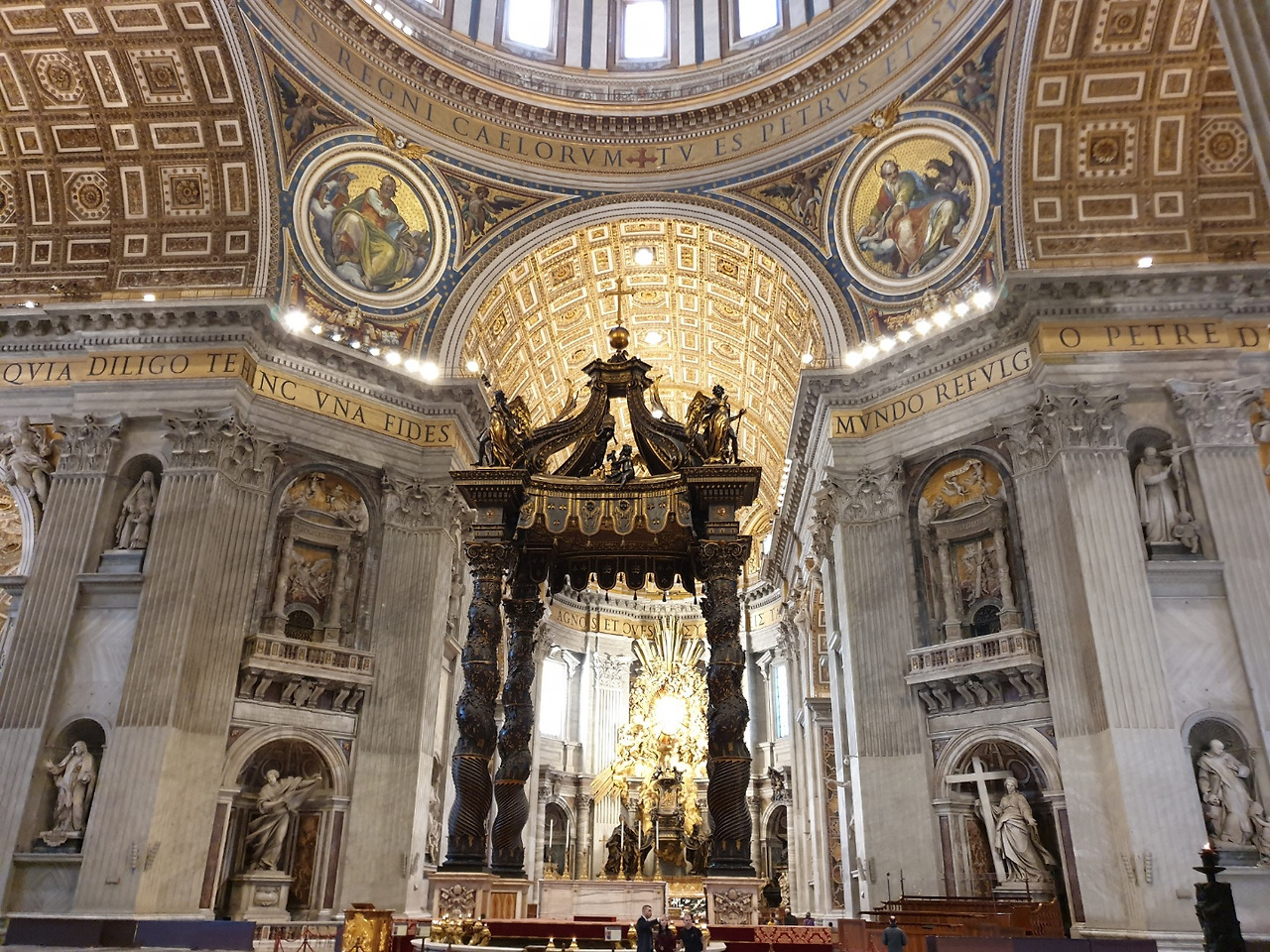 성베드로성당 발키다노.jpg