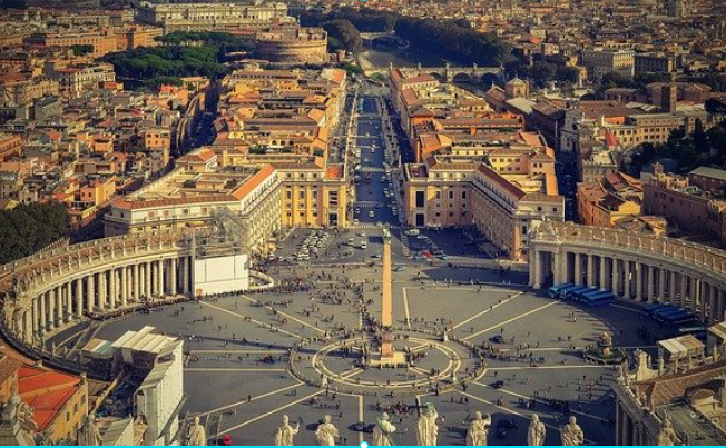 천국열쇠 성베드로 광장.jpg