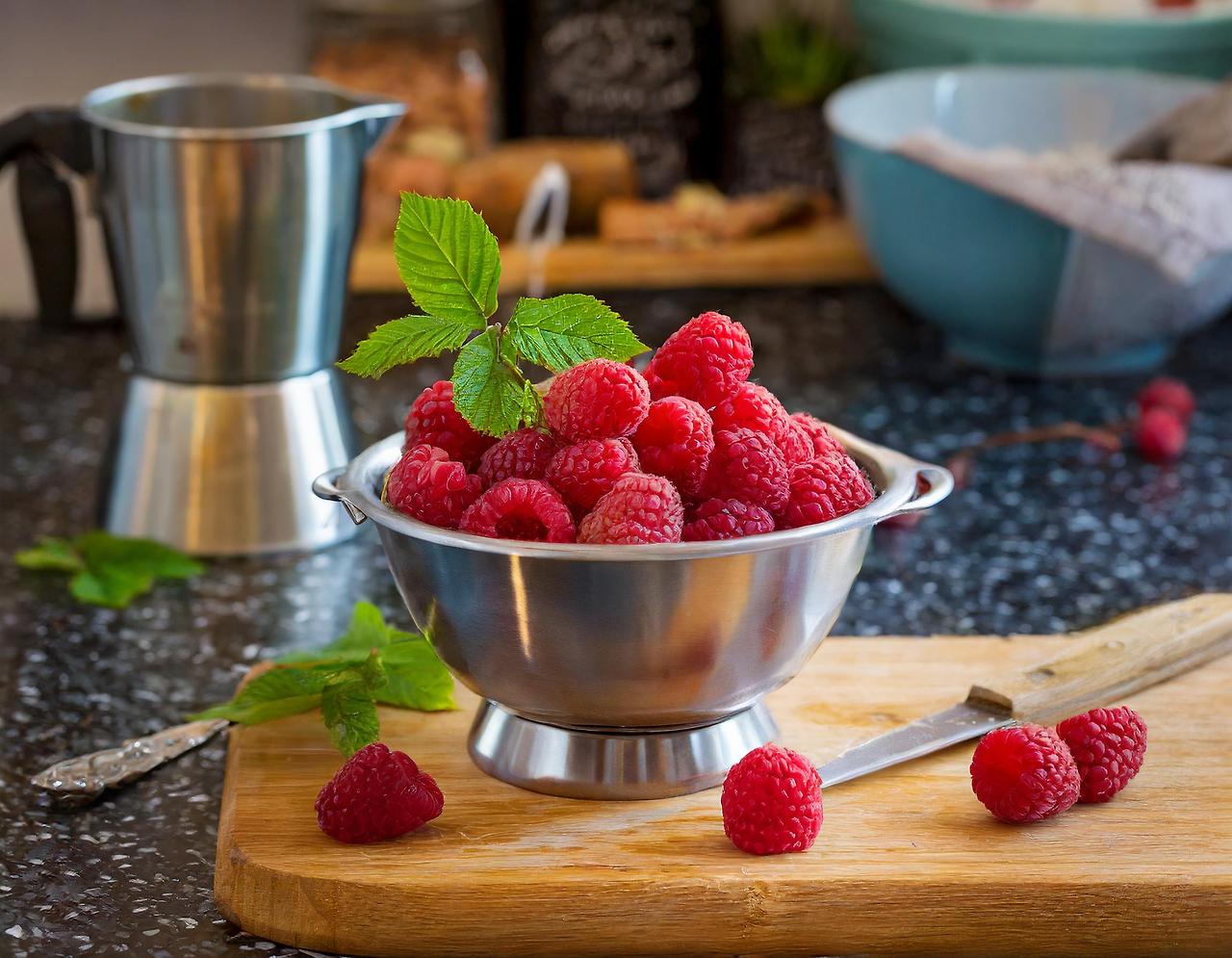 Firefly raspberry in the kitchen 88493.jpg