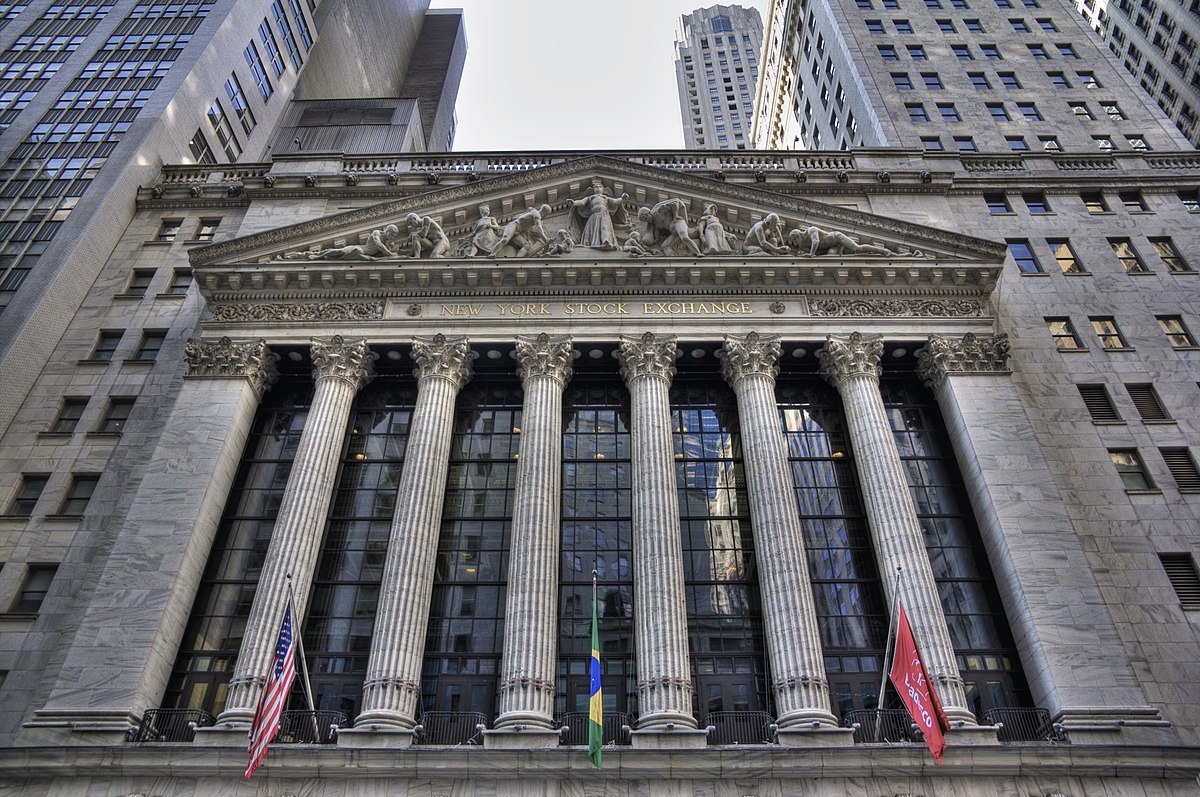 New_York_Stock_Exchange_-_panoramio_(2).jpg