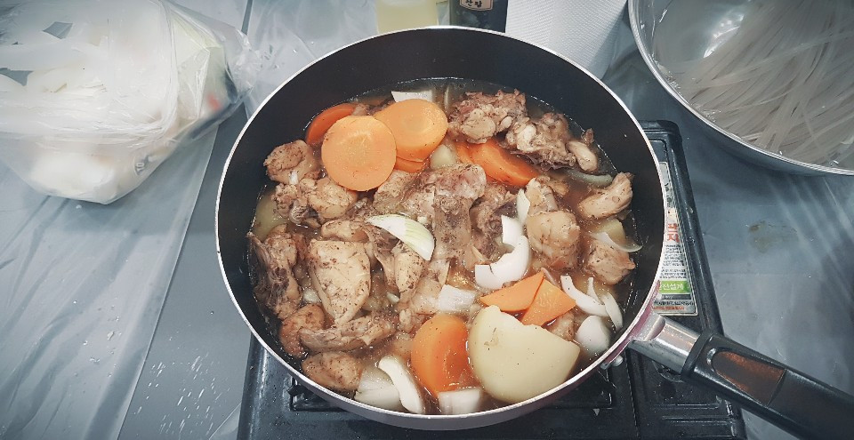 우리가 만들어가고 있는 찜닭 중간 버전 2.jpg