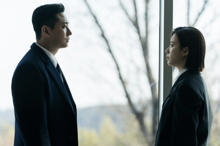 주지훈 한효주.jpg