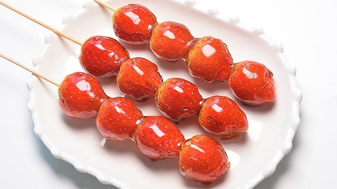 딸기 탕후루.jpg