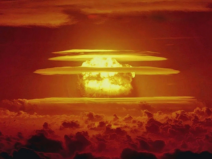 Castle_Bravo_nuclear_test_(cropped).jpg