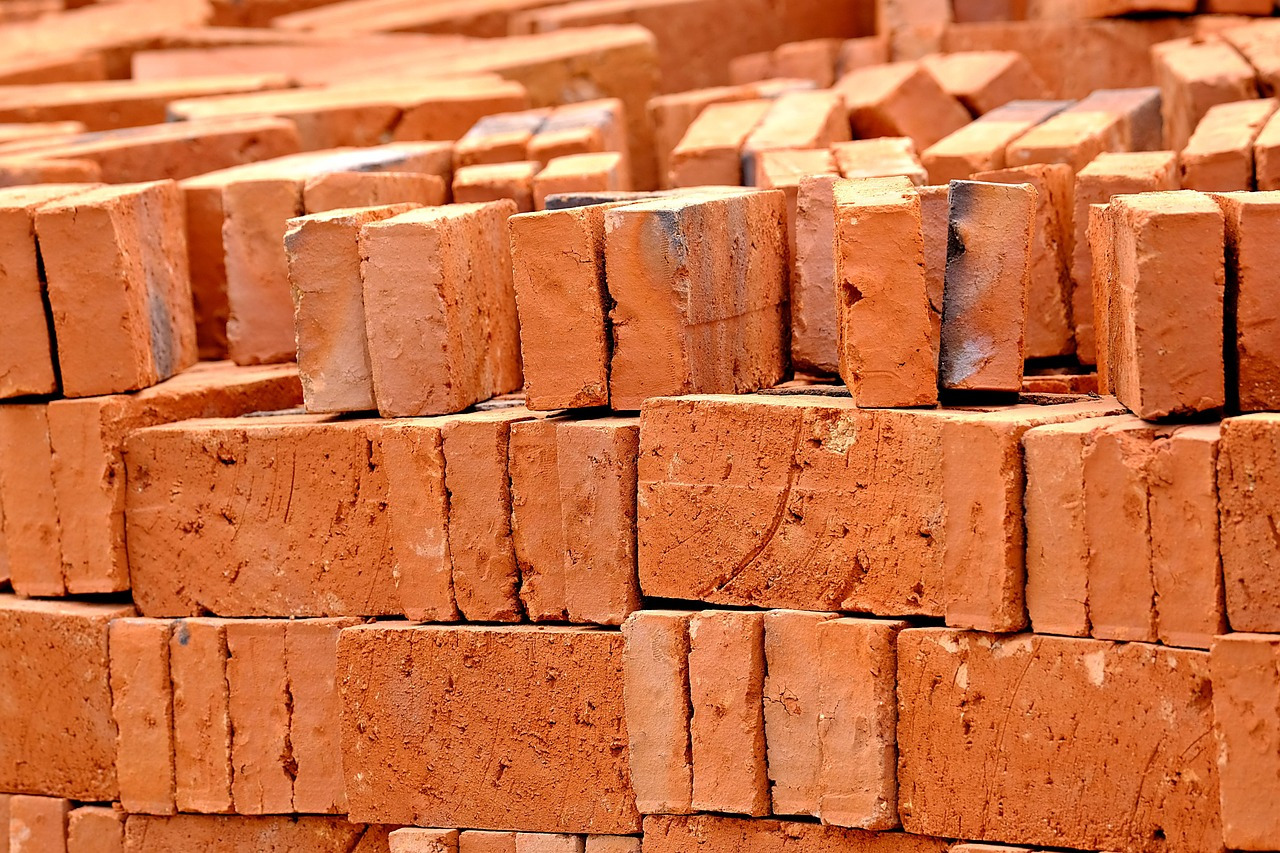 red-brick-7708311_1280.jpg