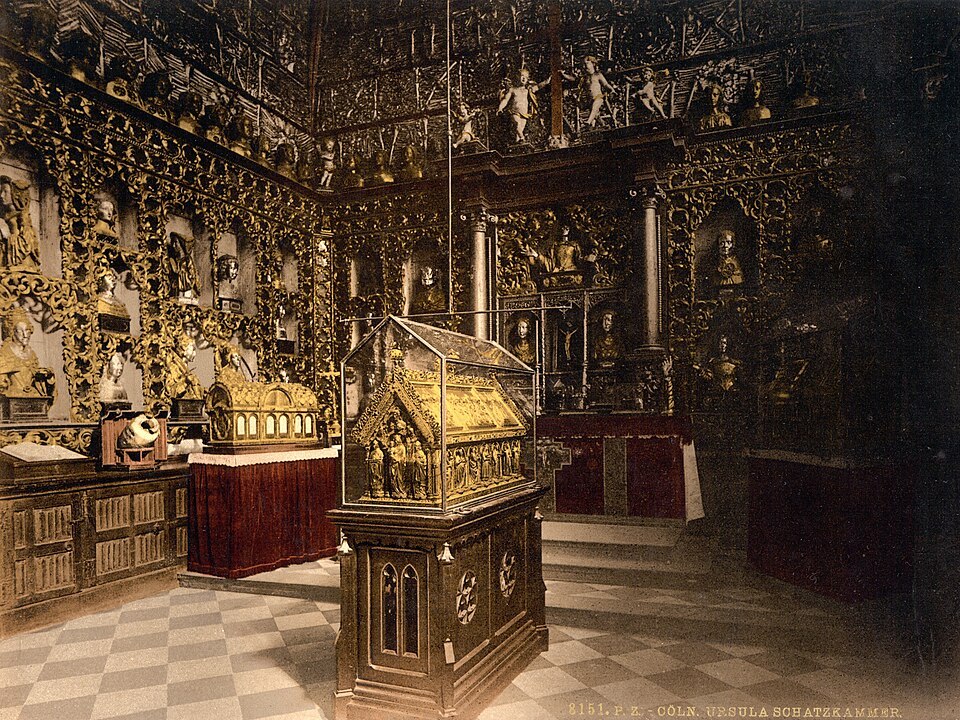 960px-Treasury_of_St._Ursula,_Cologne,_the_Rhine,_Germany-LCCN2002714088.jpg