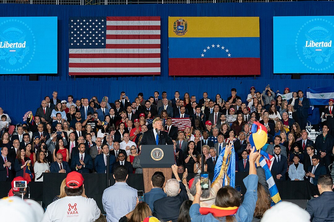 1080px-President_Trump_Delivers_Remarks_to_the_Venezuelan_American_Community_(46422484424).jpg