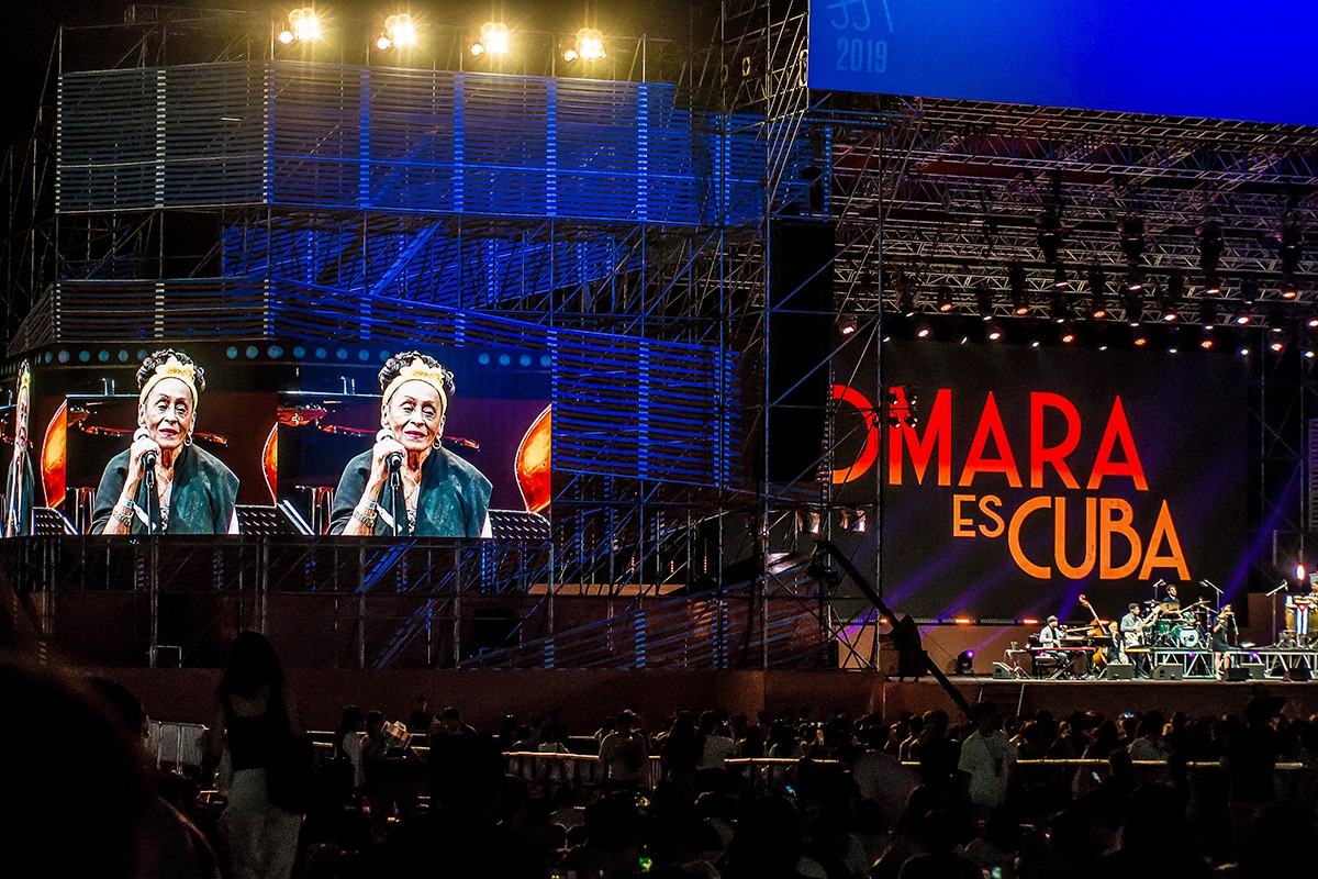 P5250401 copy copy.jpg