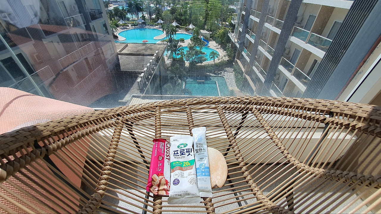 여행필수품 (1).jpg