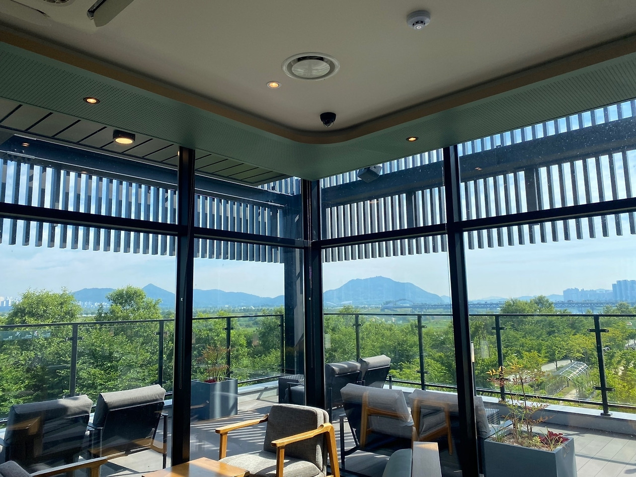 다운로드 (2).jpg