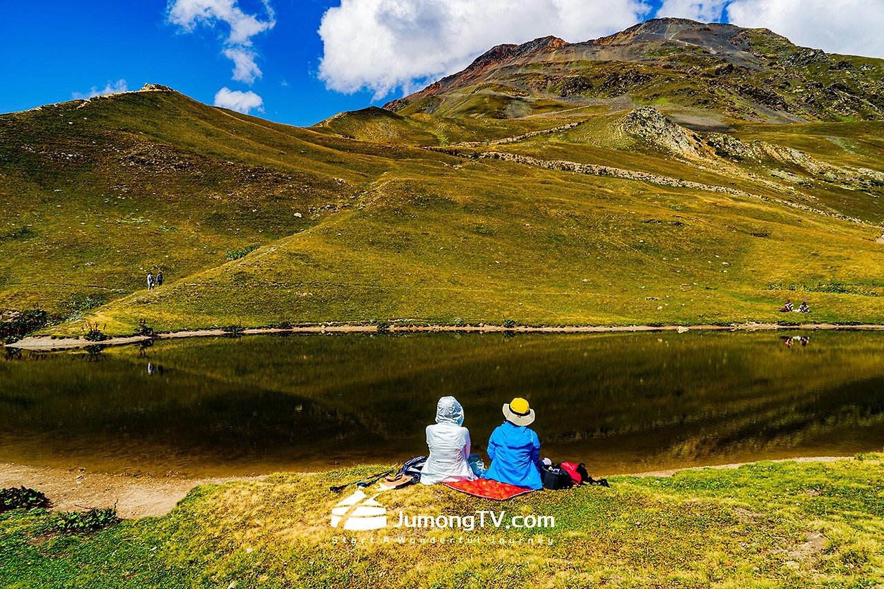 a 코롤디호수 십자가 전망대 우쉬바산 42.jpg