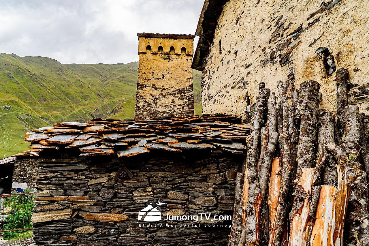 a 쉬카라 산 입구 스반타워 3.jpg