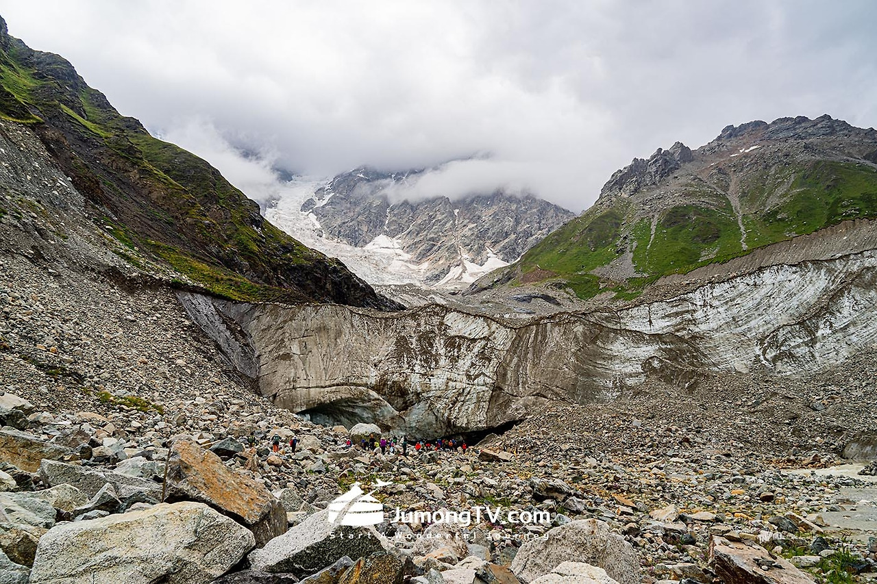 a 쉬카라 빙하산 9.jpg