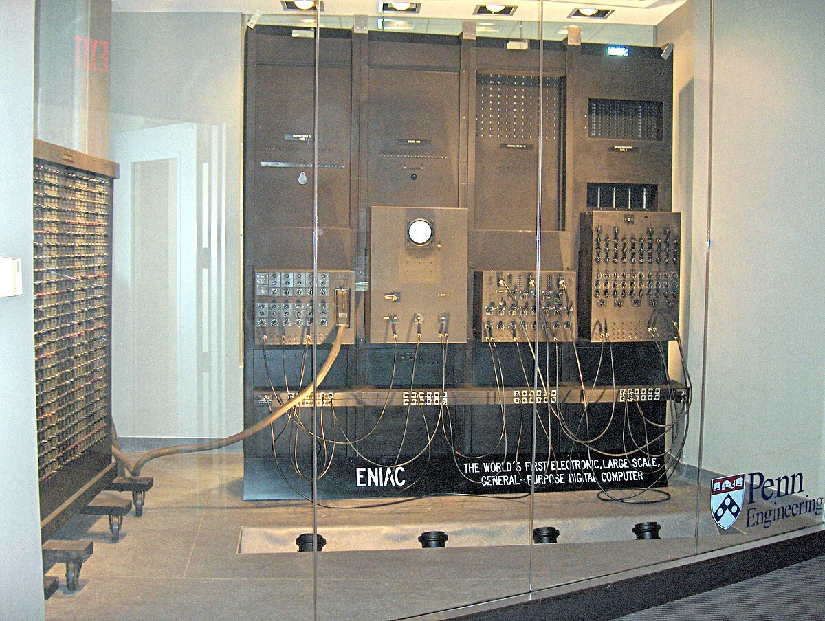 1200px-ENIAC_Penn1.jpg