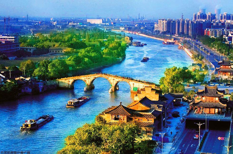 대운하와 행궁 버드나무 (1).jpg