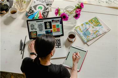 스스로를 칙칙한 생의 한복판에 내버려 두지 말아라-1.jpg