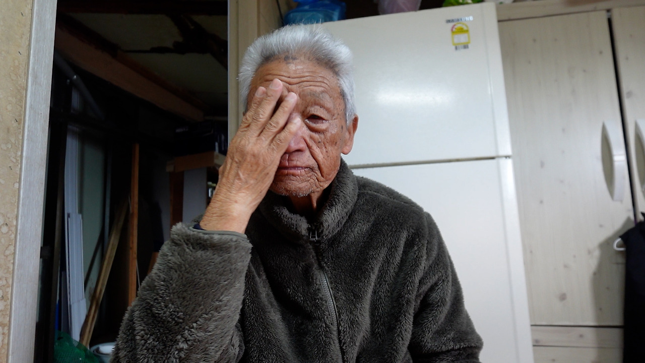 C1347.00_11_21_13.스틸 004.jpg