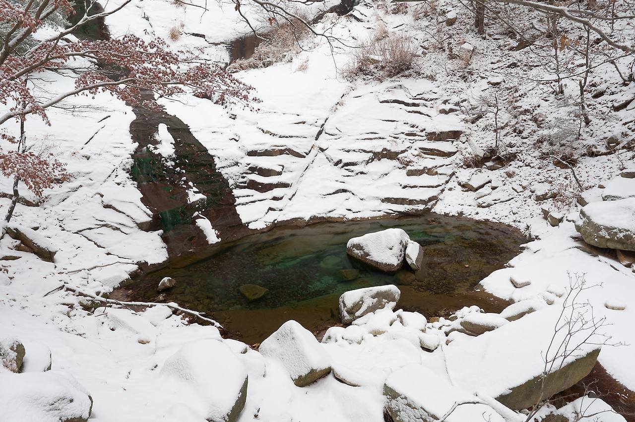 27 1 waterfall 3 seasons-17.jpg